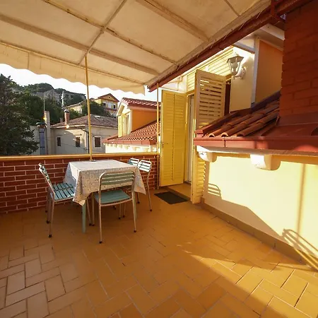Apartment Adela By Val Veli Losinj